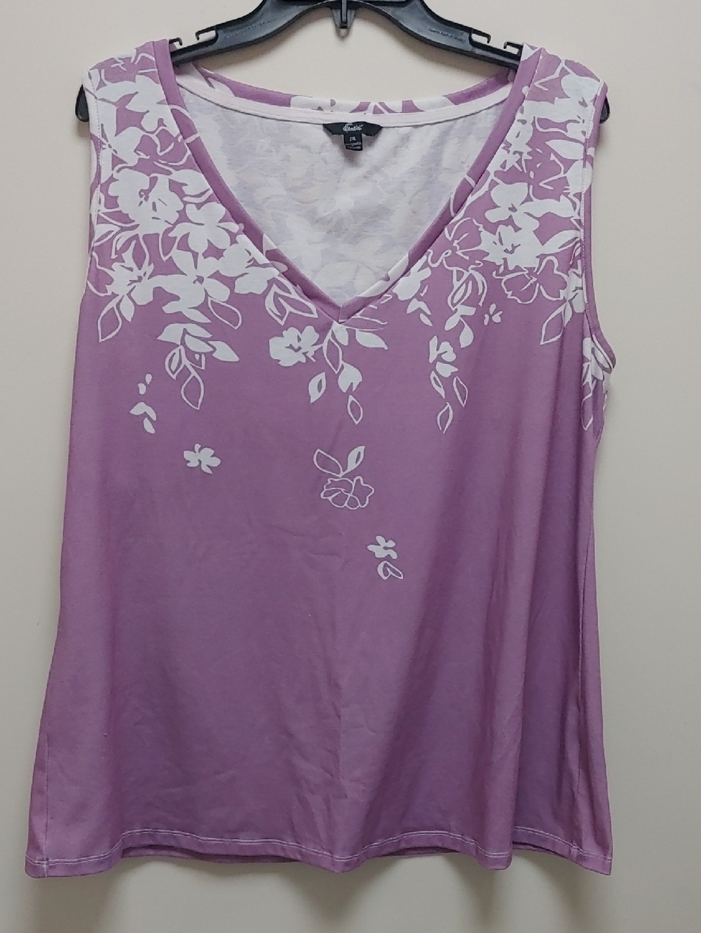 Shall We Lilac Floral V-Neck Sleeveless Top Plus Size 2XL EUC Casual Vacation
